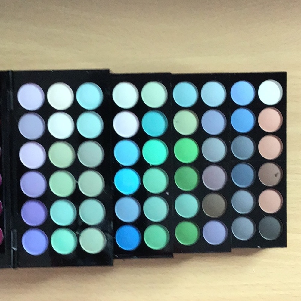 Shany makeup kit - Picture 3 of 4